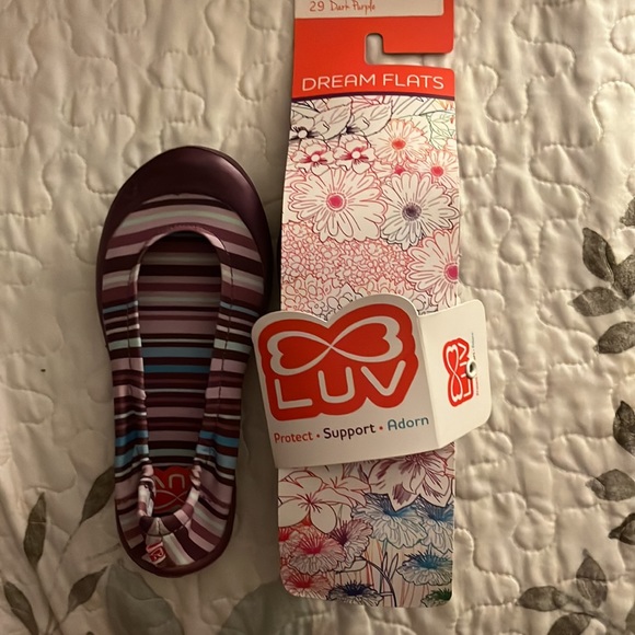 1/$10 or 2/$15 LUV DREAM FLATS Fiesta Stripe Dark Purple Euro size 29 (11.5) - Picture 3 of 4